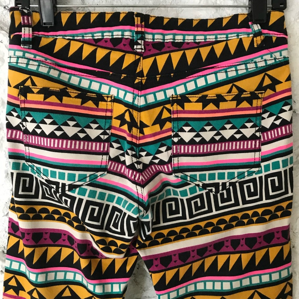 H&M Aztec print pants - Picture 2 of 5